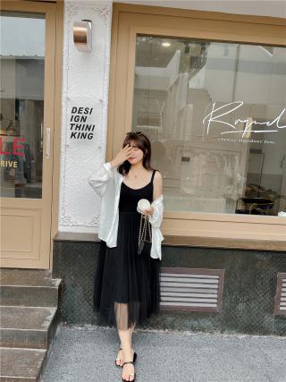 大码女装胖mm吊带连衣裙2021夏季新款中长款V领显瘦针织裙