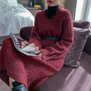 2021年新款红色针织麻花连衣裙女秋冬中长款过膝气质修身毛衣裙子