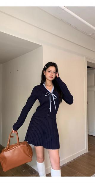 针织套装女秋冬季富家千金减龄一整套穿搭高级感独特两件套