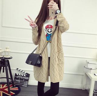 女式粗针中长款针织毛衣外套